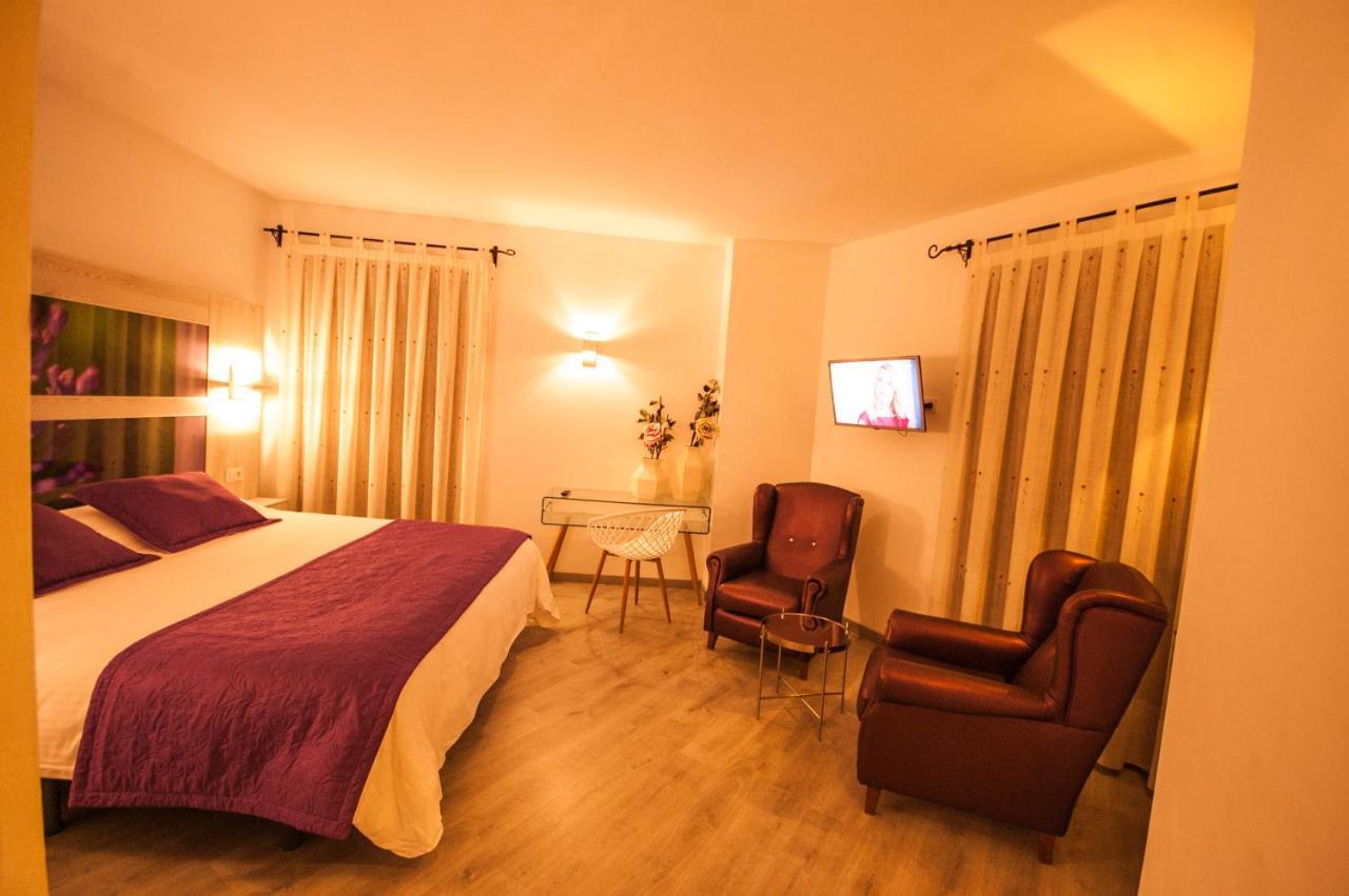 Hotel Hc Zoom Pozoblanco Eksteriør bilde